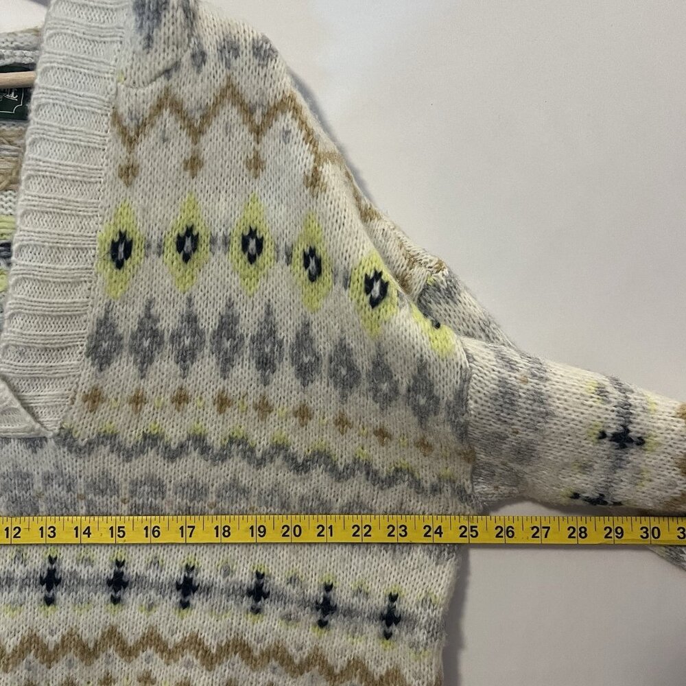 American Eagle Women Sweater Fair isle Hooded Size L Cropped Wool Blend Cozy - Picture 4 of 11